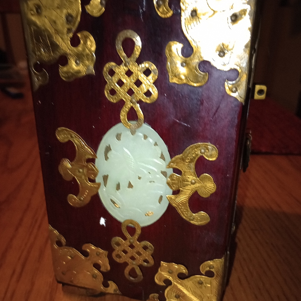 Antique 1700s authentic jade jewelery box - Picture 13 of 16